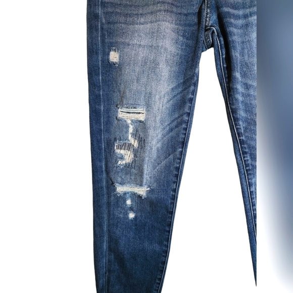 Abercrombie & Fitch Straight Leg Ankle Distressed Jeans Size 24 - Picture 3 of 9